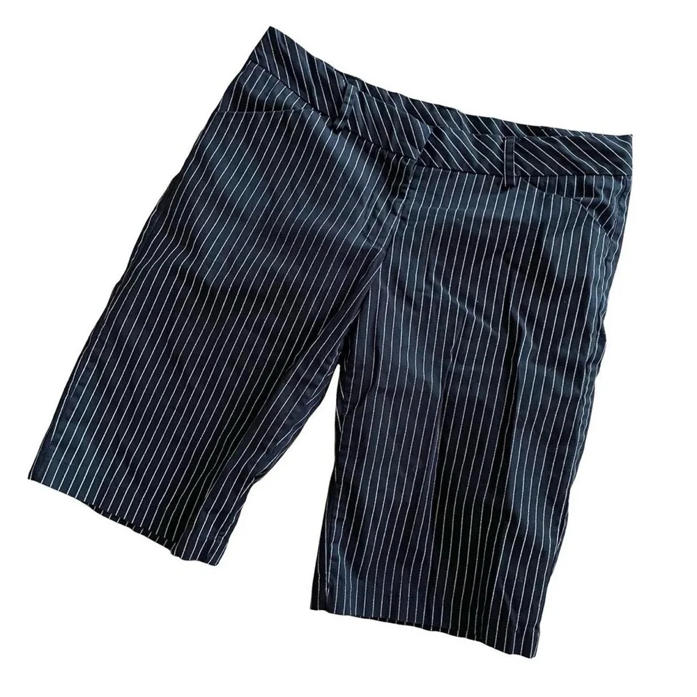 Low Rise Pinstripe Shorts - Picture 2 of 4